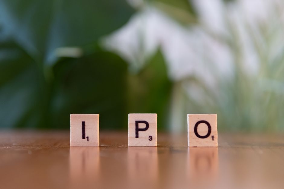 猎奇智能IPO：估值泡沫与治理缺陷的双重隐忧