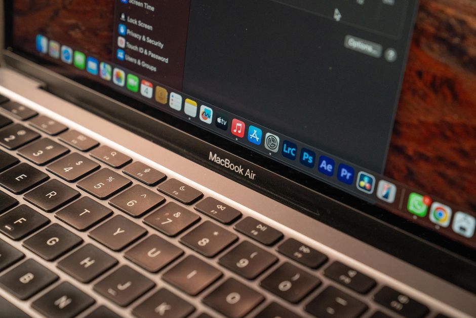 WorkBuddy 在 MacOS 26.5.1 上启动闪退,是版本问题还是我没装对