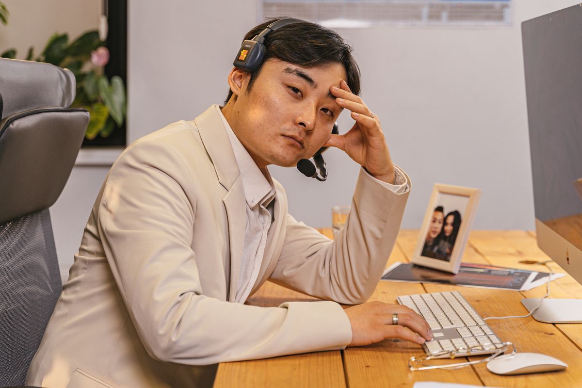 那篇 WorkBuddy 一周实测说得对,但我的配置顺序是反过来的